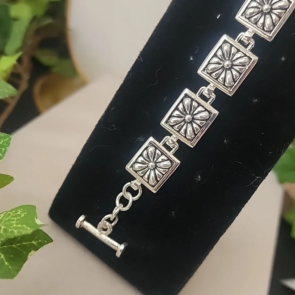 Silver Boho Design Link Bracelet Toggle Clasp